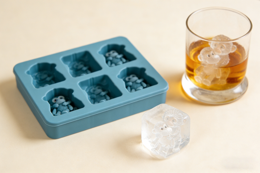 Hugging Monkey Ice Cube Mold – Cute 3D Ice for Drinks, Parties & Gifts